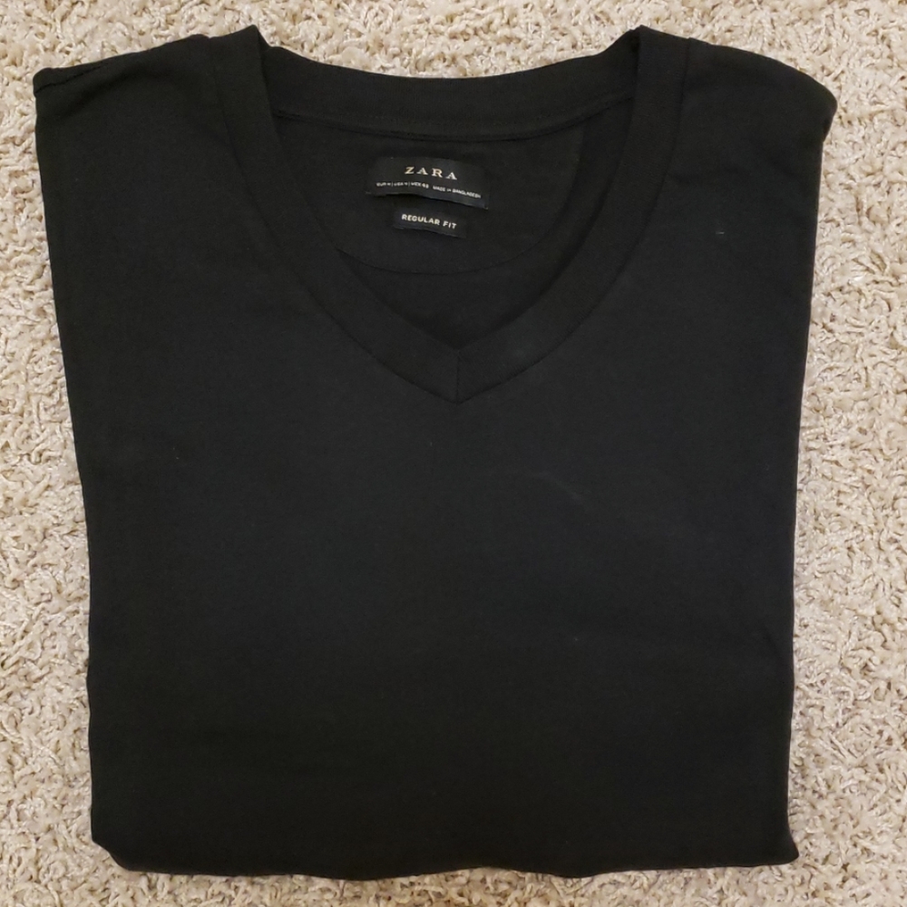 Zara Vneck Regular Fit Long Sleeves Tshirt